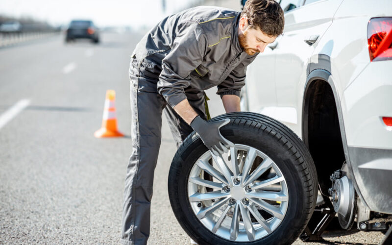 Antes del viaje: revisiones esenciales de frenos y llantas